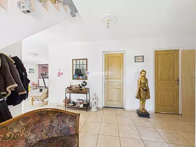 Maison, 184 m²