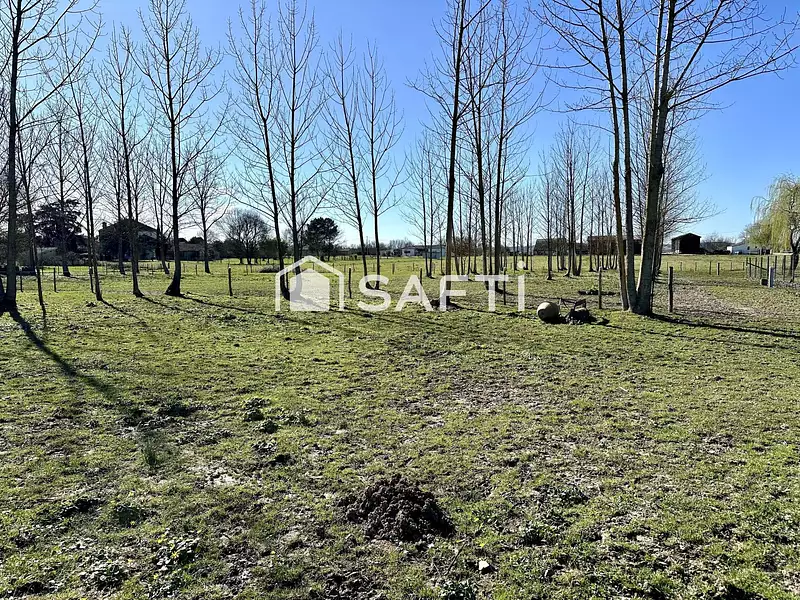 Terrain, 3 620 m²