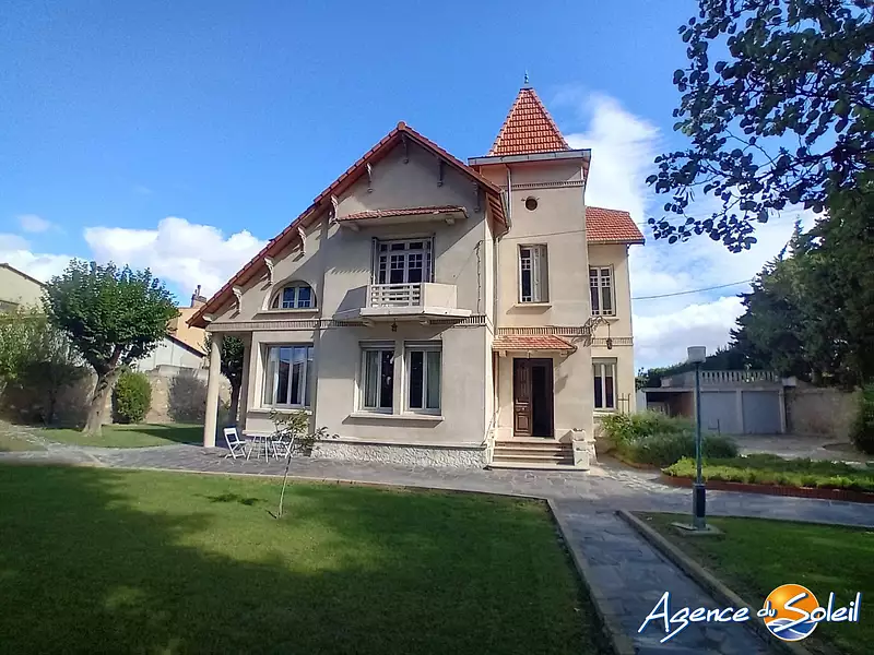 Maison, 185 m²