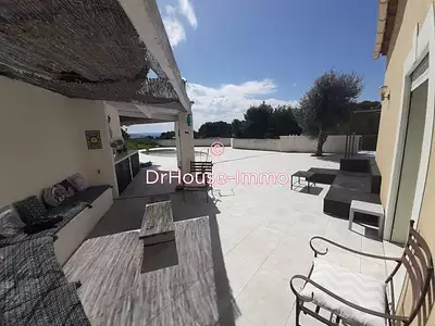 Maison, 140 m²