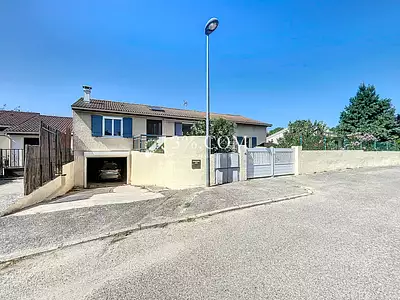 Maison, 122 m²