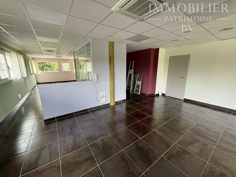 Divers, 80 m²