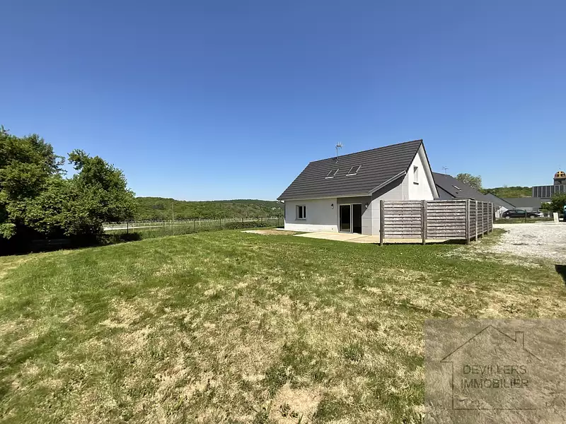 Maison, 99 m²