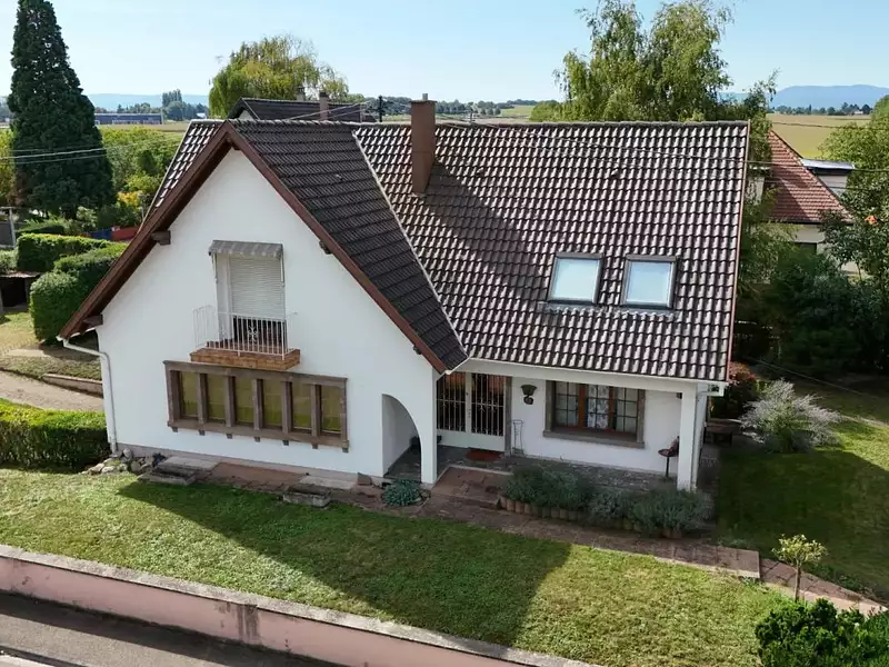 Maison, 210 m²