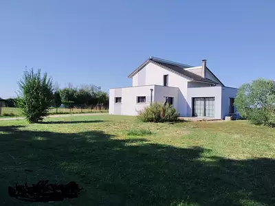 Maison, 174 m²