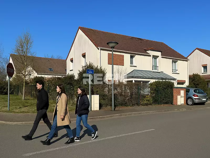 Maison, 96 m²