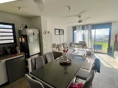 Maison, 102 m²