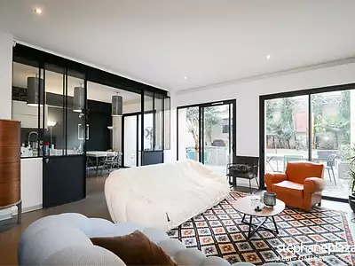 Maison, 290 m²