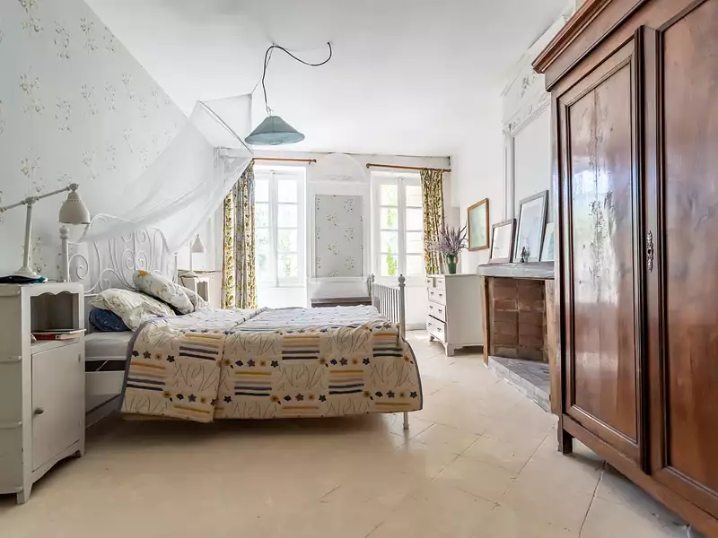 Maison, 275 m²