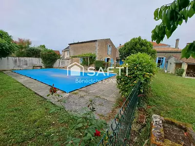 Maison, 251 m²