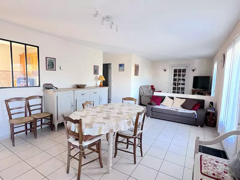 Maison, 75 m²