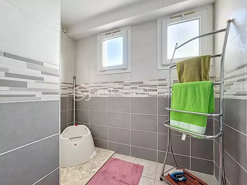 Immeuble, 500 m²