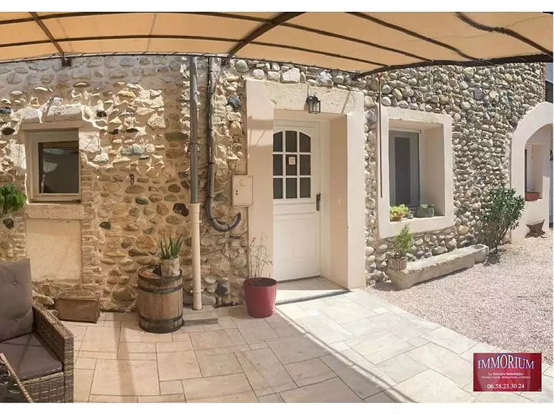 Maison, 169 m²