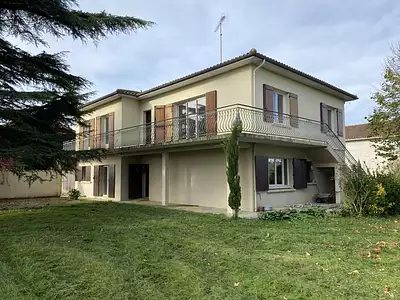 Maison, 233 m²