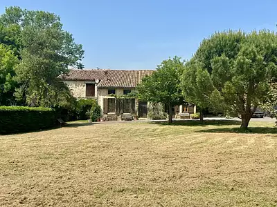 Maison, 225 m²