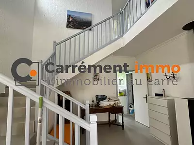 Maison, 196 m²