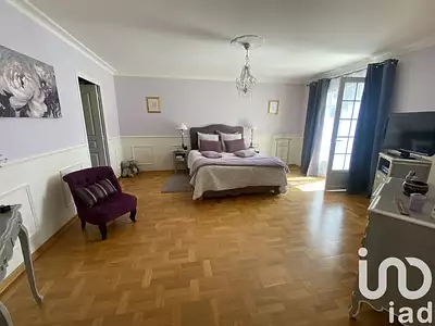 Maison, 294 m²