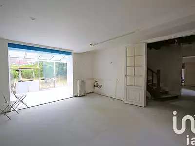 Maison, 225 m²