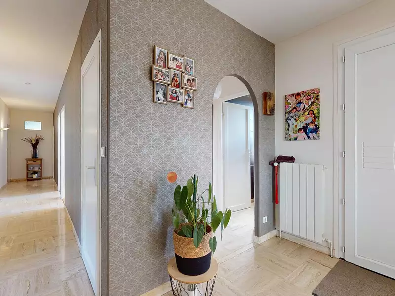 Maison, 151 m²