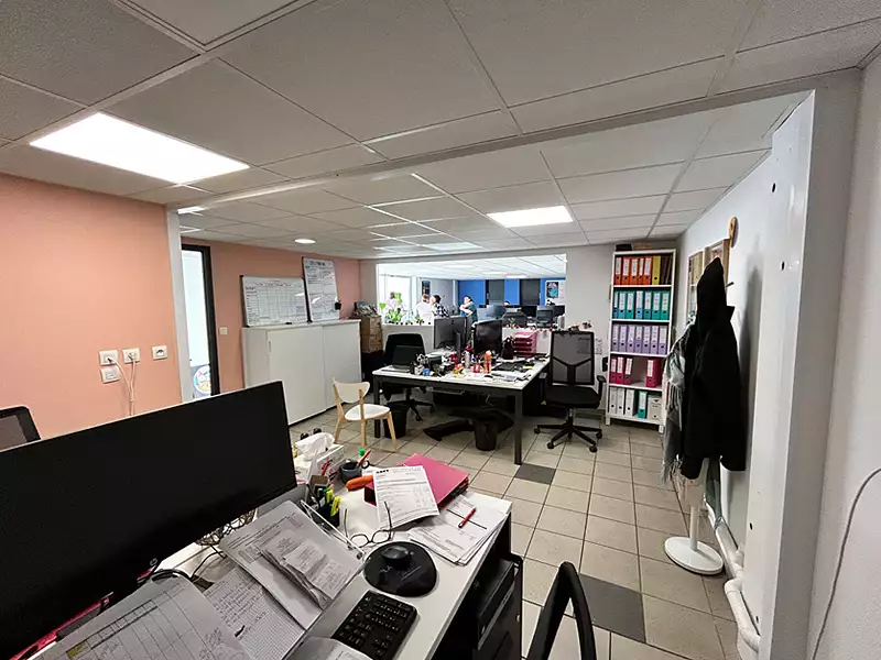 Divers, 352 m²