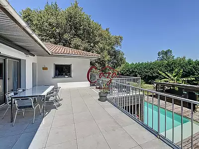 Maison, 230 m²