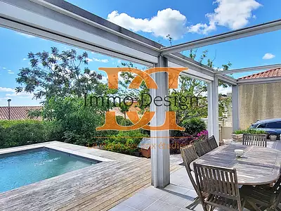 Maison, 98 m²