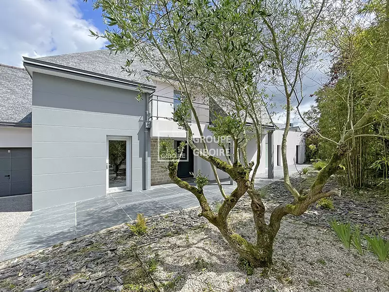 Maison, 264 m²