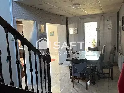 Maison, 236 m²