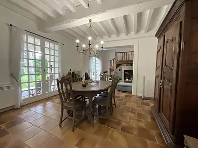 Maison, 185 m²