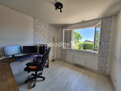Maison, 83 m²