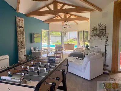Maison, 228 m²