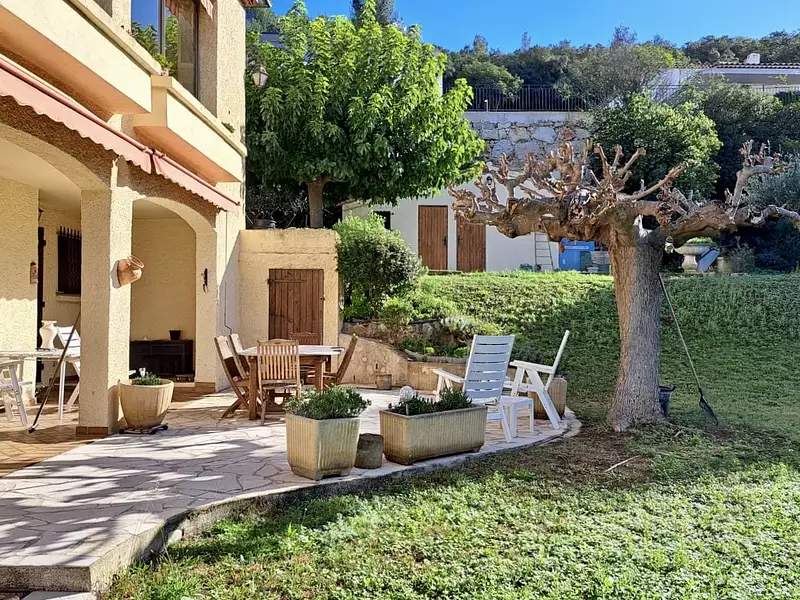 Appartement, 144 m²