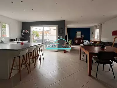 Maison, 115 m²