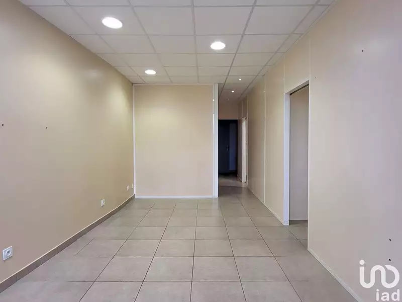 Divers, 50 m²