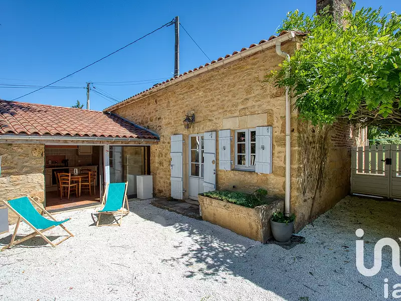 Maison, 246 m²