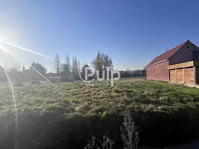 Terrain, 1 069 m²