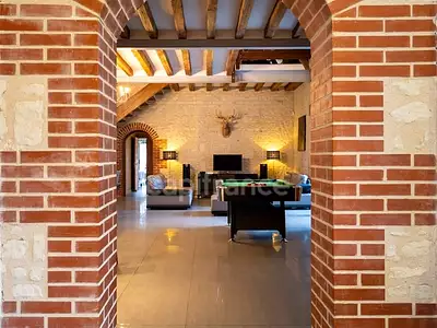 Maison, 367 m²