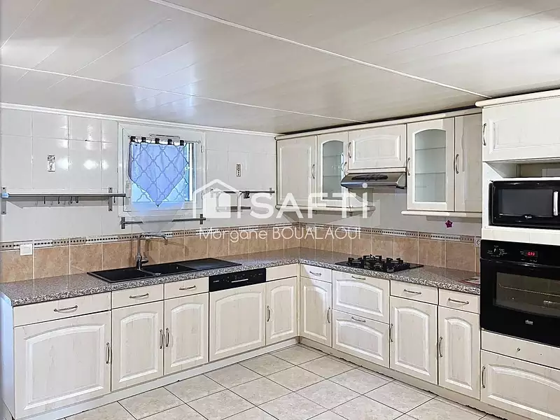 Maison, 122 m²