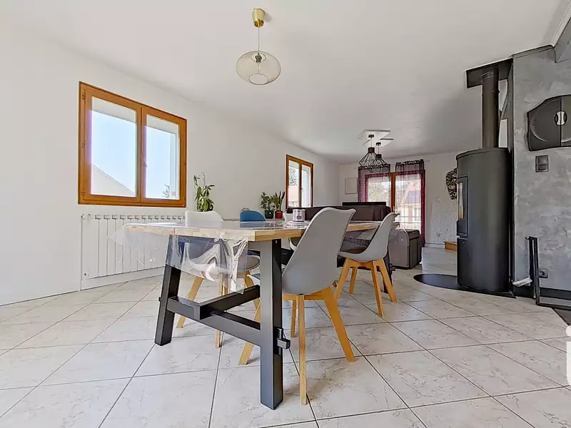 Maison, 160 m²