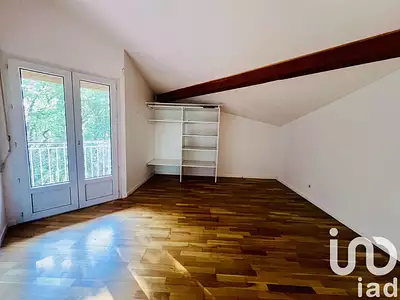 Maison, 197 m²