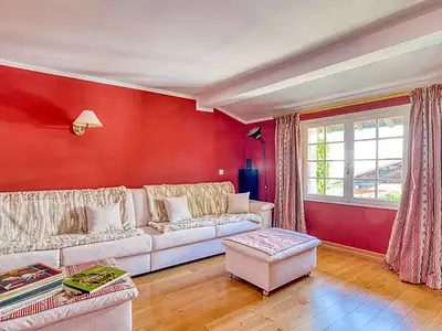 Maison, 220 m²