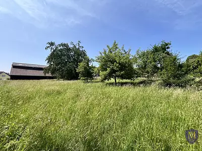 Terrain, 1 480 m²