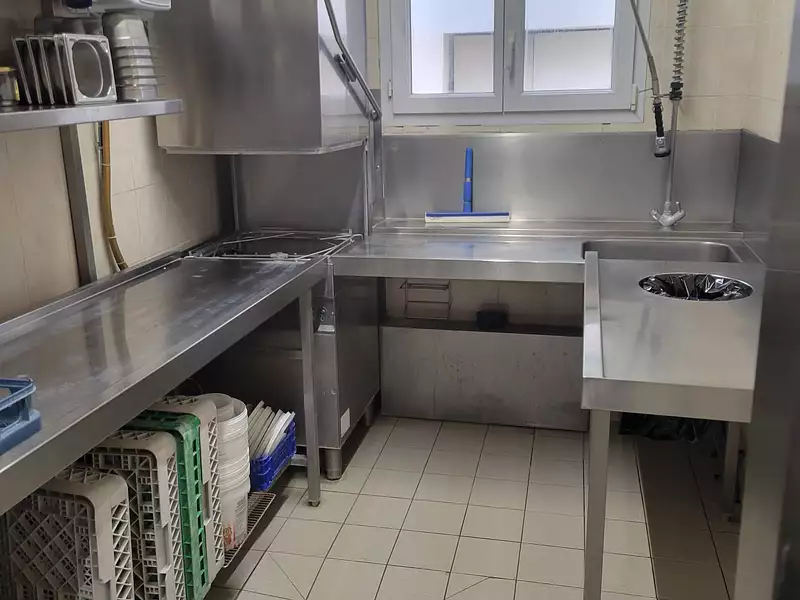 Divers, 150 m²