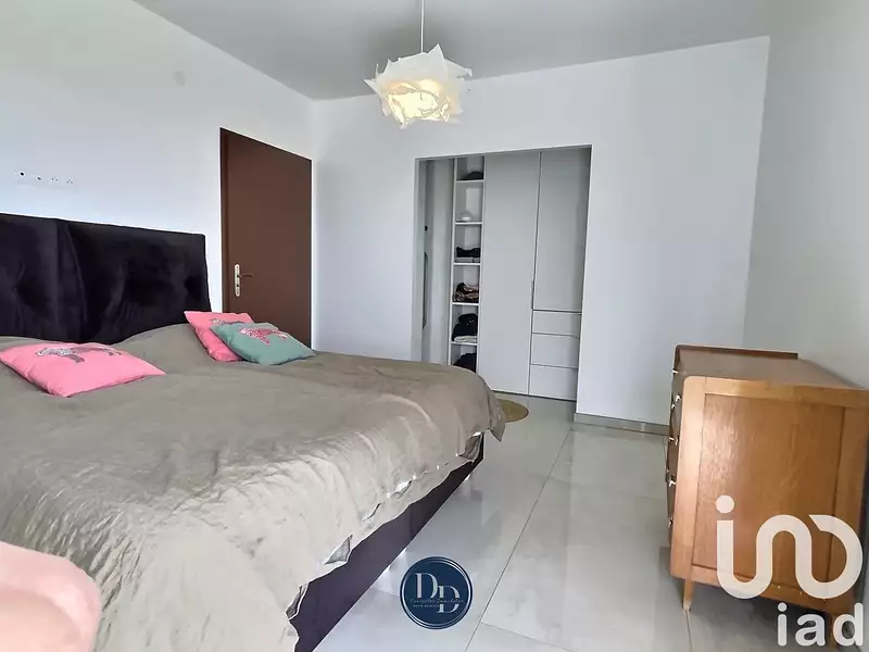 Maison, 180 m²