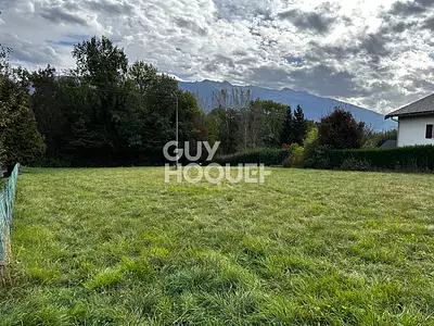 Terrain, 770 m²