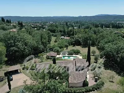 Maison, 280 m²