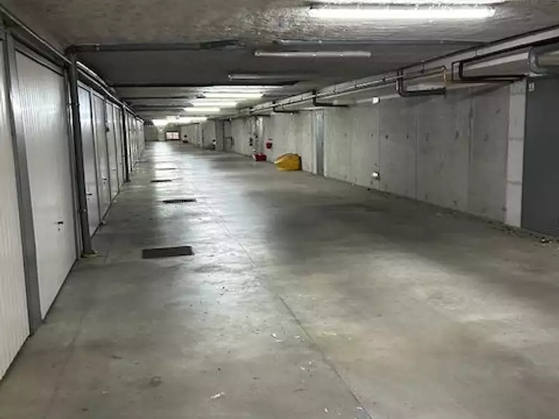 Parking, 15 m²