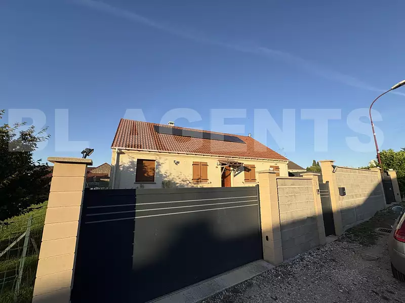 Maison, 96 m²
