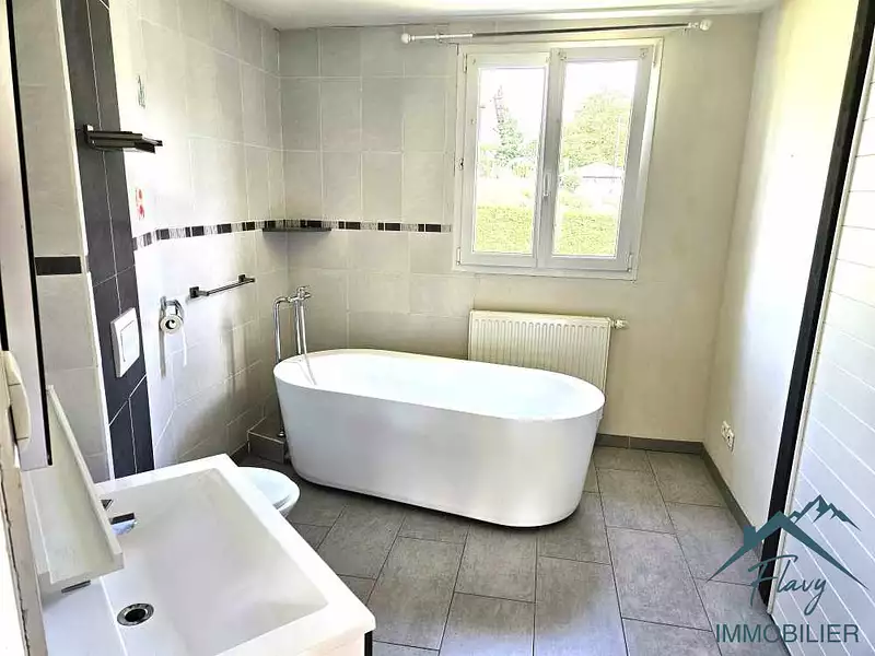 Maison, 170 m²