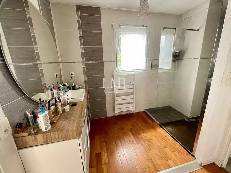 Maison, 157 m²